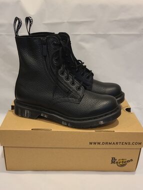 Dr. Martens 1460 Pascal Women's Leather Zipper Lace Up Boot
